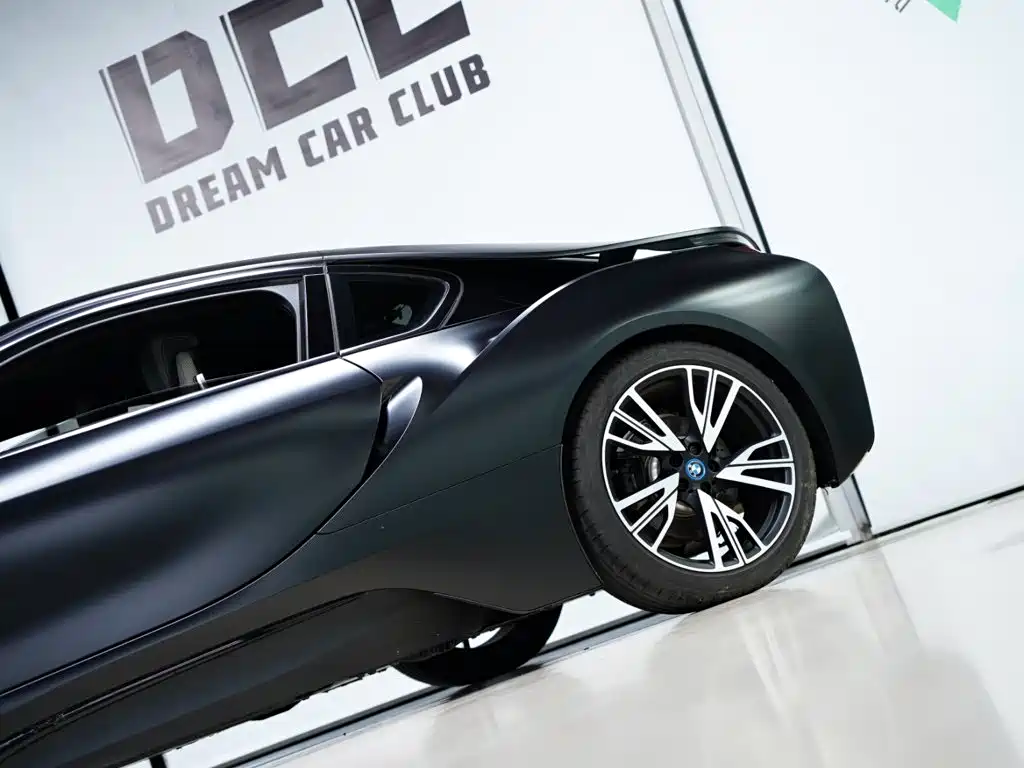 BMW i8 — миниатюра 22