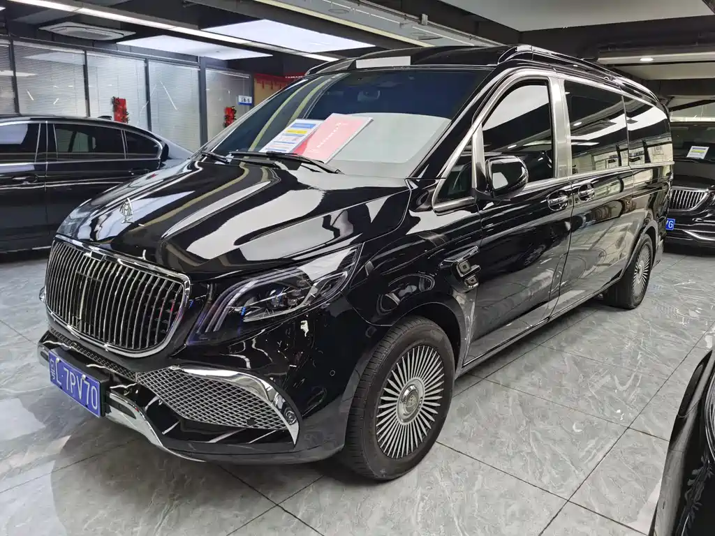 Mercedes-Benz Vito 2024