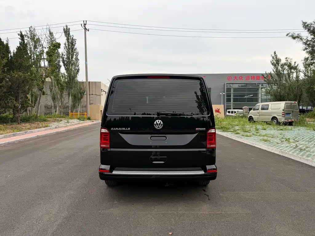 Volkswagen Caravelle 2.0TSI 4WD Luxury Edition 7 seats, фото 6