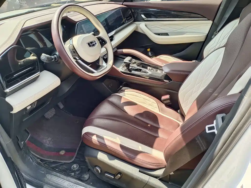 Geely Xingyue L — миниатюра 4