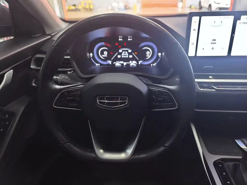 Geely Emgrand — миниатюра 19