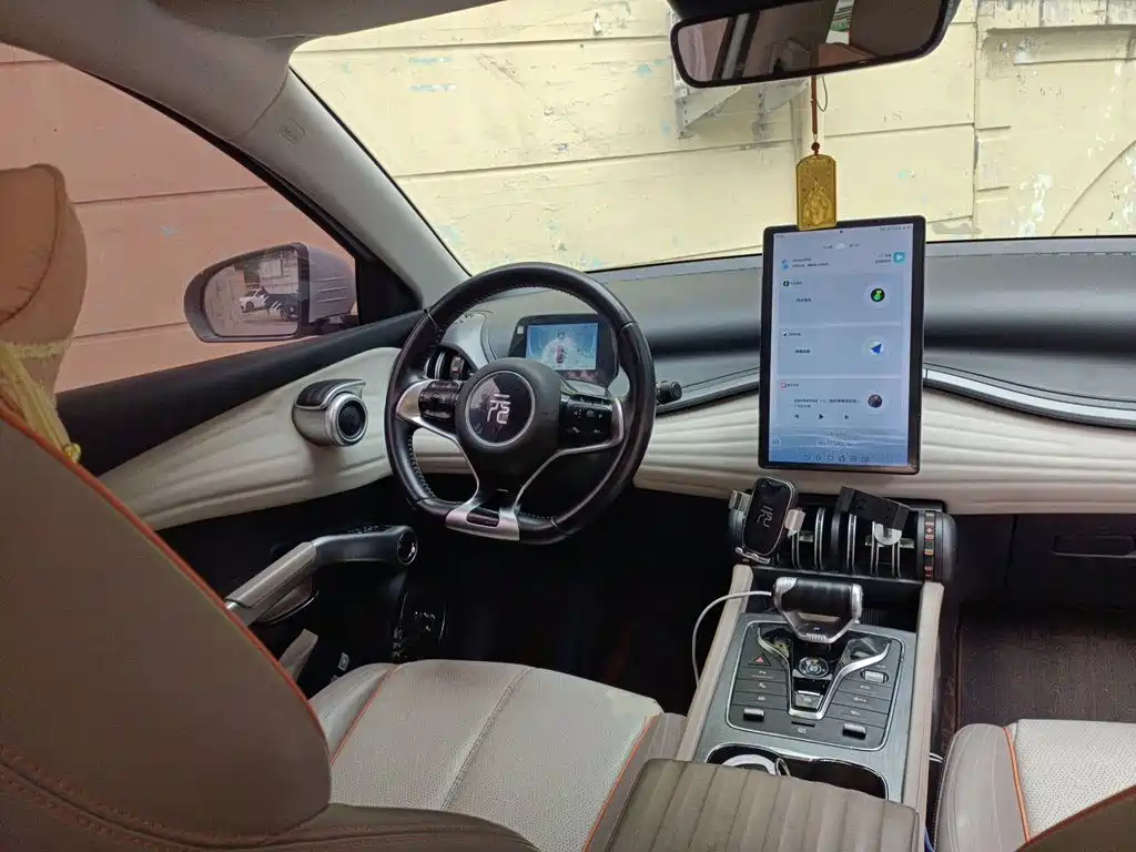 BYD Yuan Plus — миниатюра 6