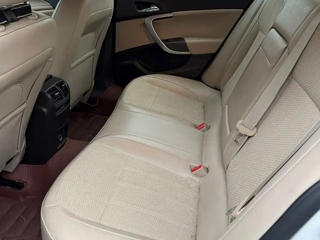 Buick Regal 2012 2.0L Comfort