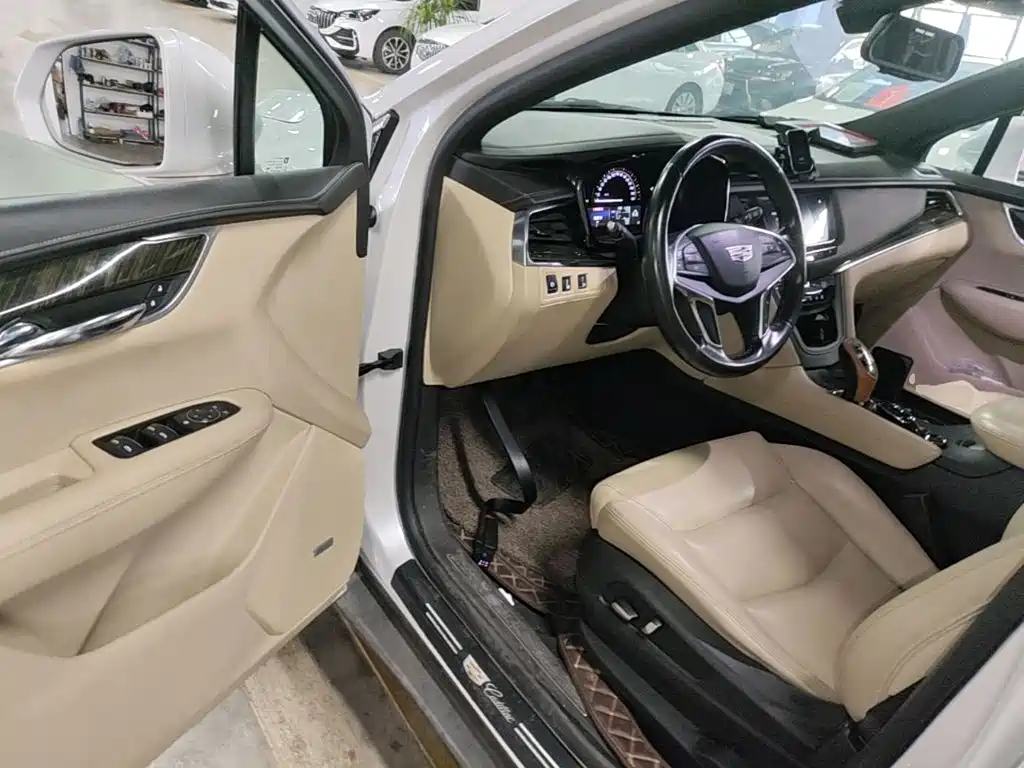 Cadillac XT5 — миниатюра 16