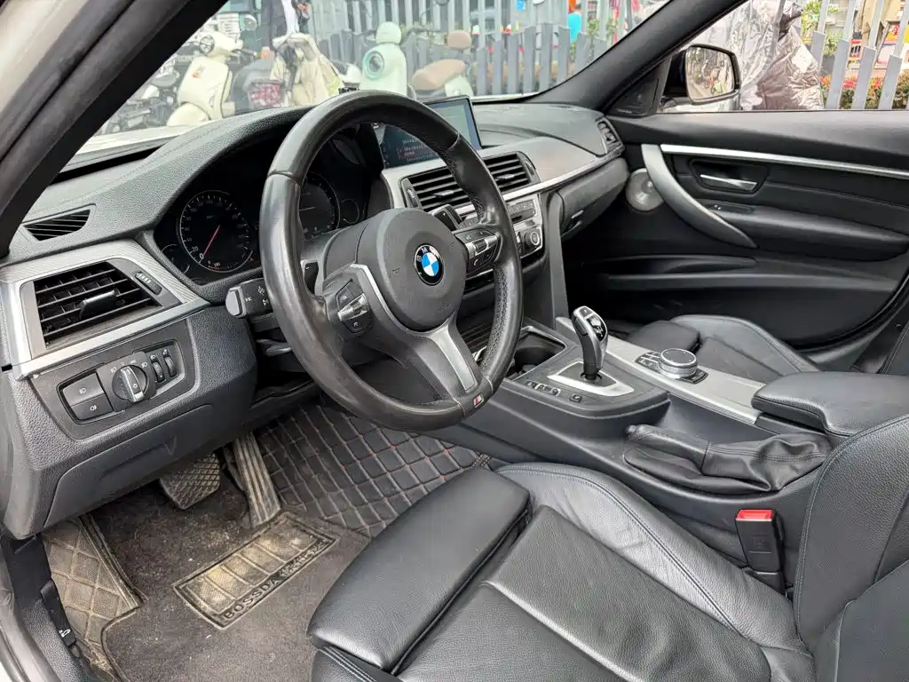 BMW 3 Series — миниатюра 7