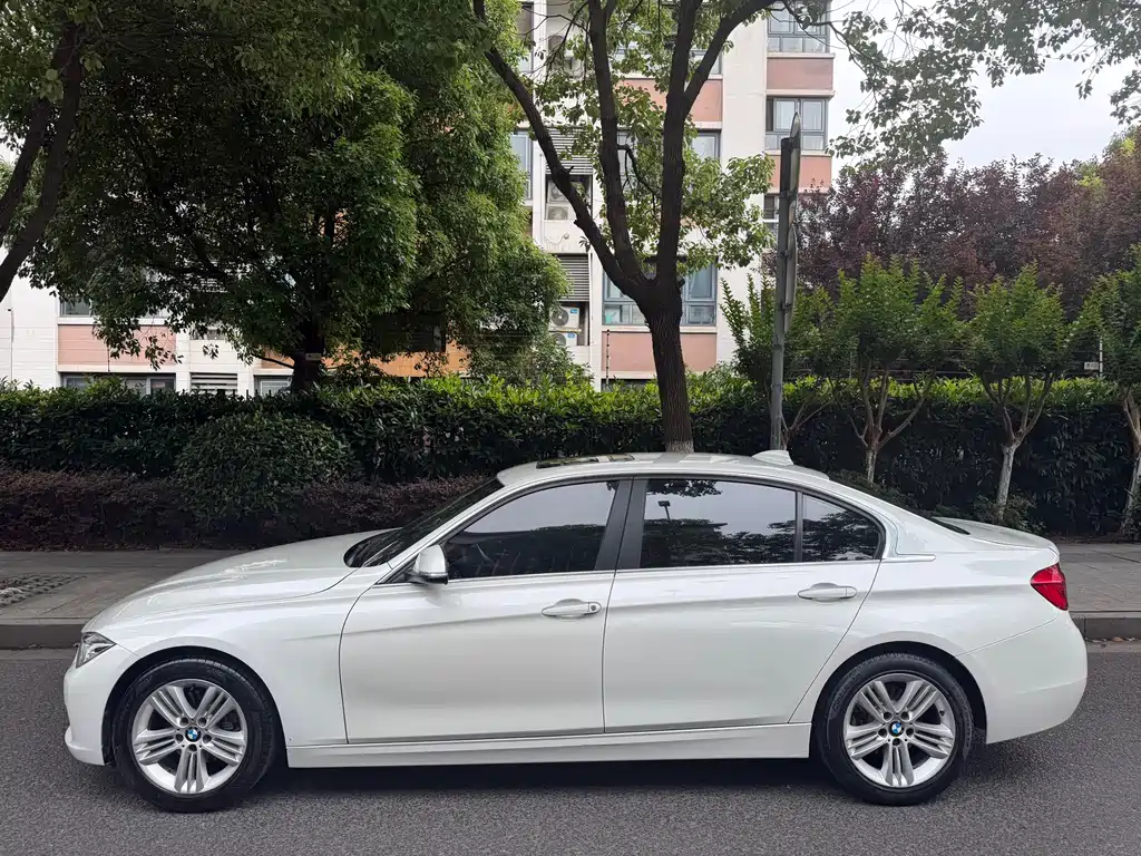 BMW 3 Series 3 2016 320Li Fashion