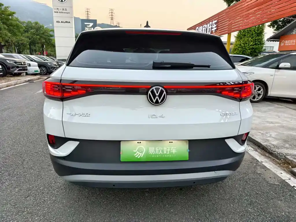 Volkswagen ID.4 Crozz — миниатюра 8