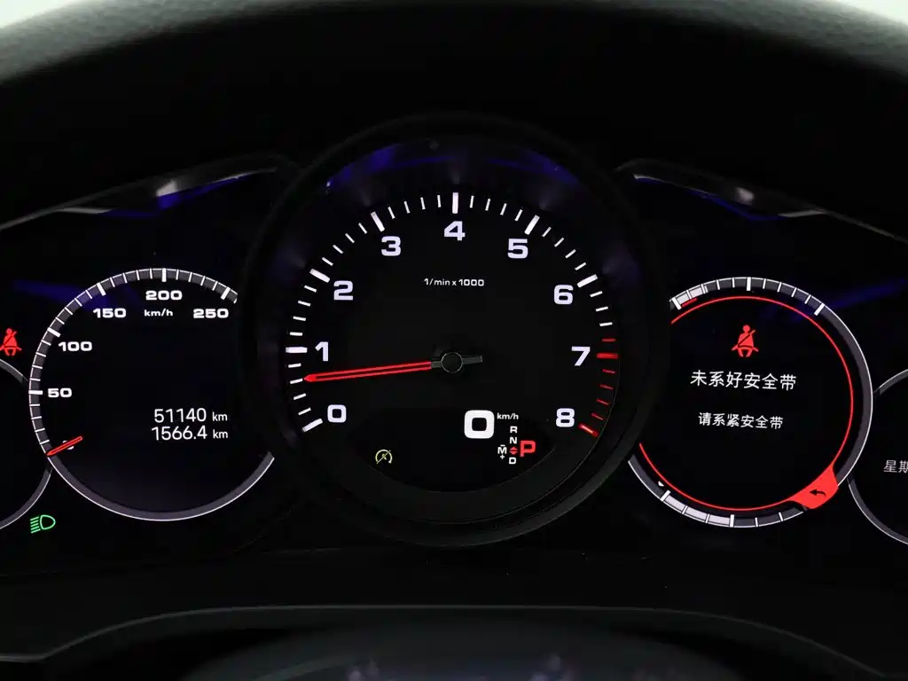 Porsche Cayenne — миниатюра 24