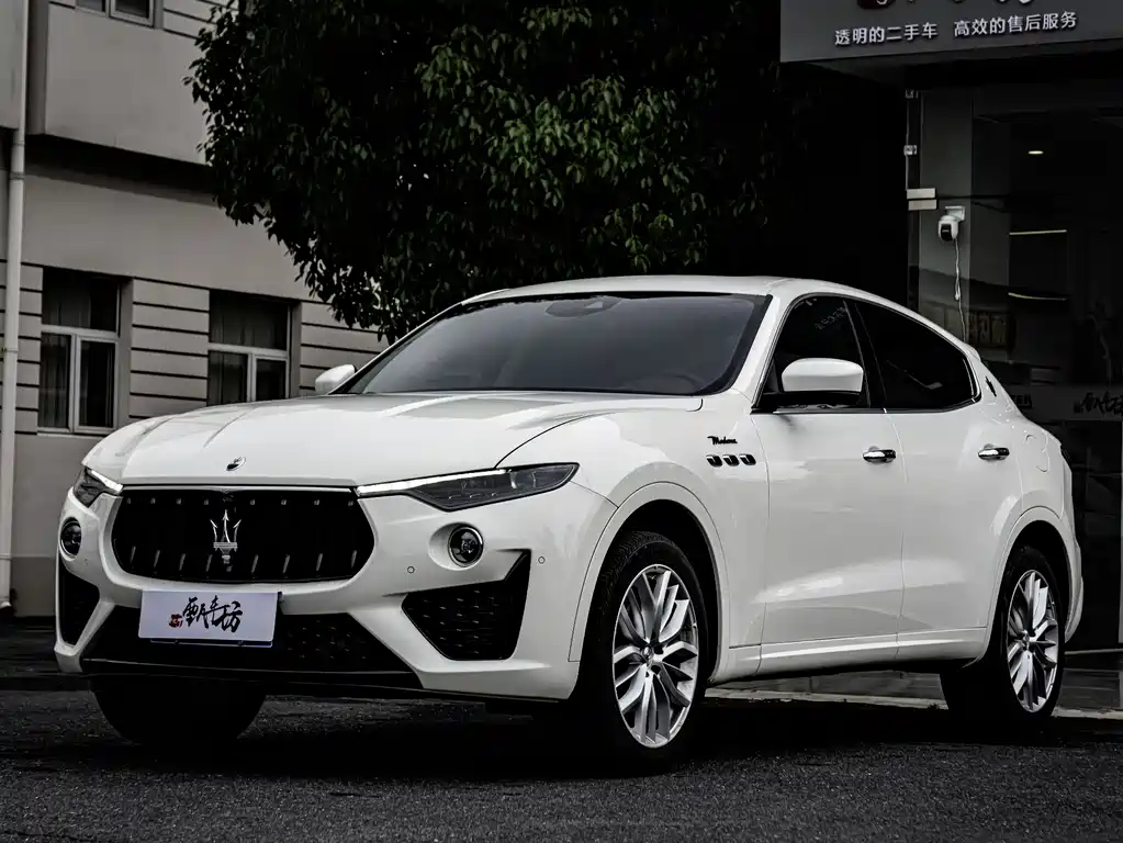 MASERATI LEVANTE