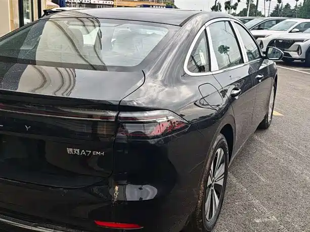Geely Galaxy Galaxy A7 EM A7 EM 2025 EM-i 150km Premium