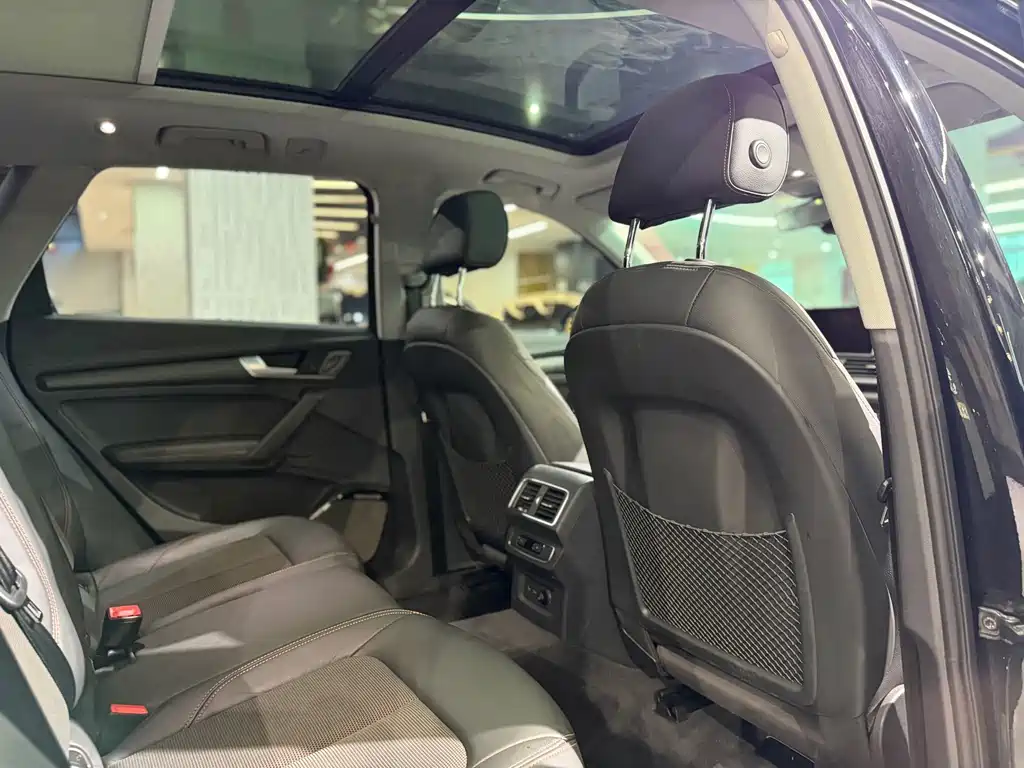 Audi Q5L — миниатюра 12