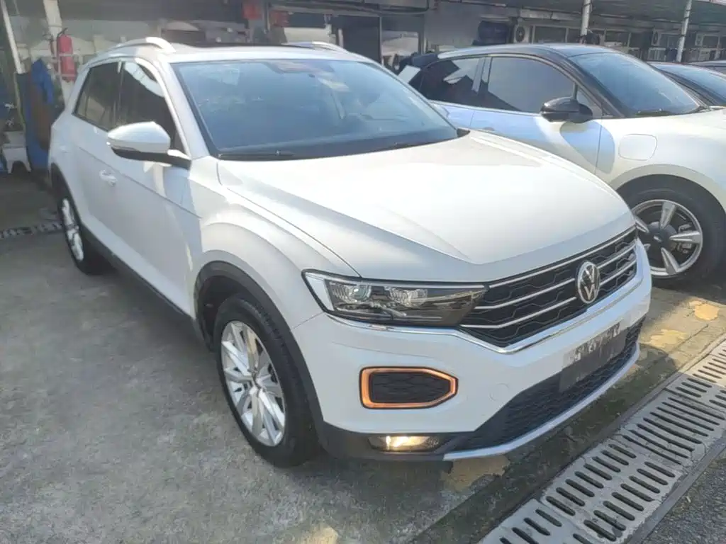 Volkswagen T-Roc 2021 — фото 3