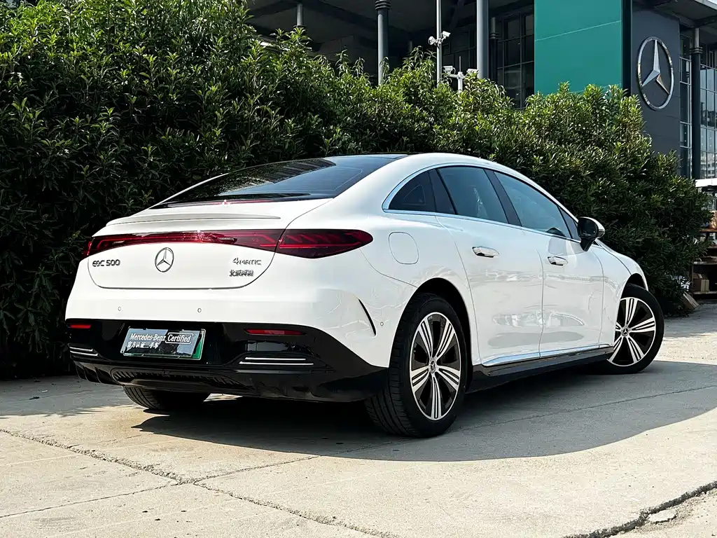 Mercedes-Benz EQE — миниатюра 3