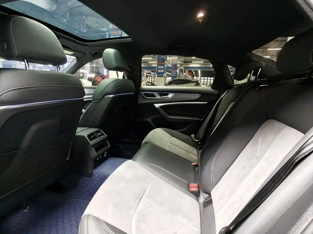 Audi A6L — миниатюра 9