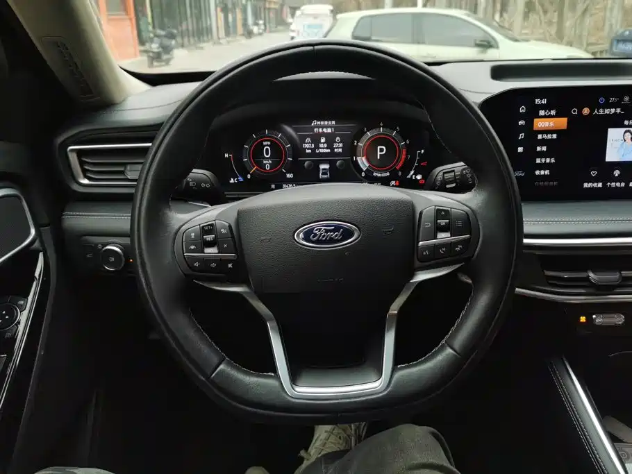 Ford Explorer — миниатюра 15