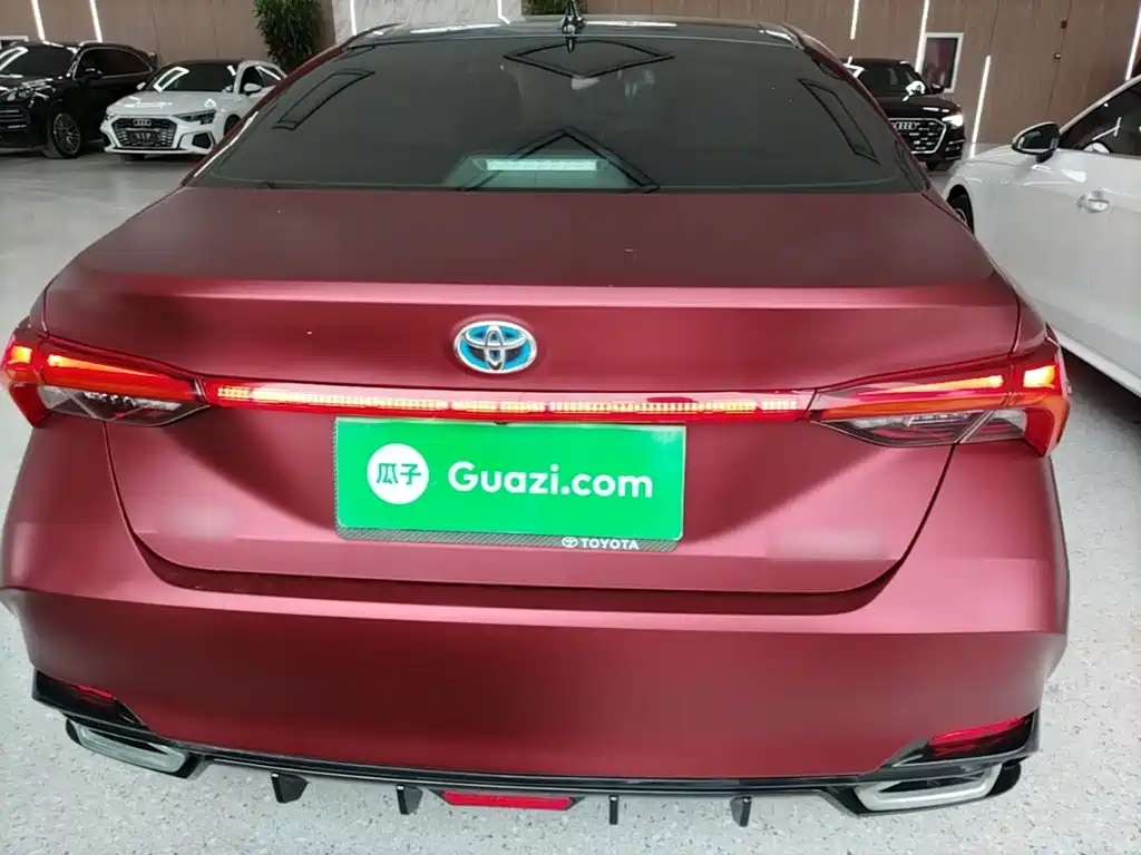 Toyota Avalon — миниатюра 6