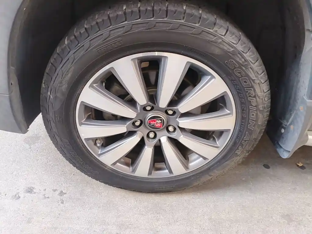 Roewe RX8 — миниатюра 23