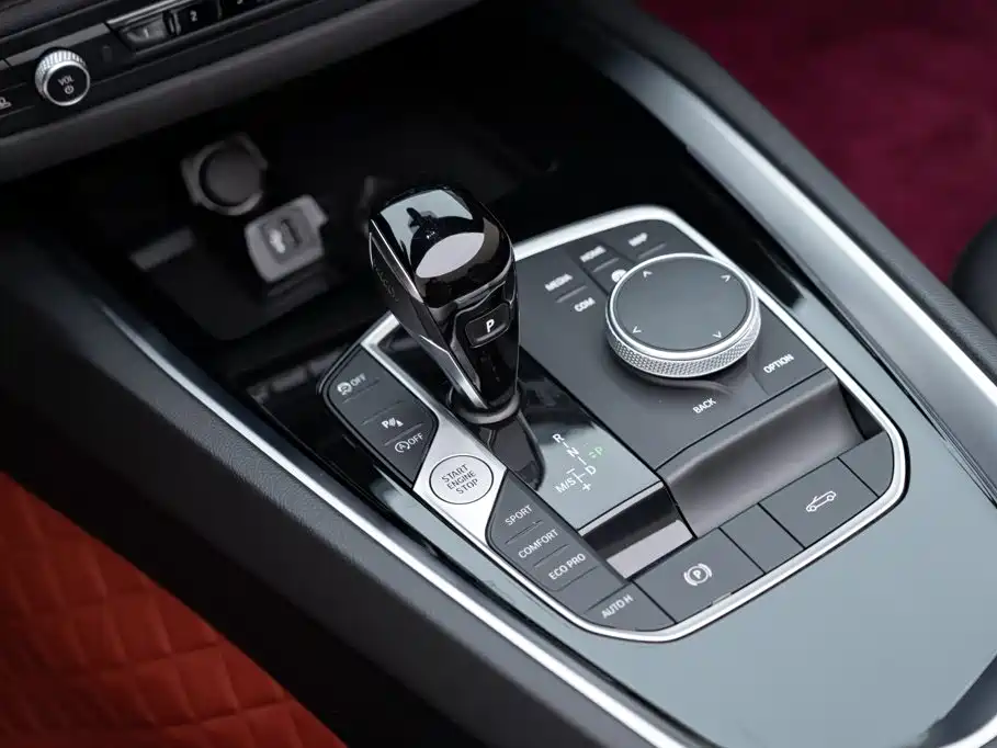 BMW Z4 — миниатюра 13