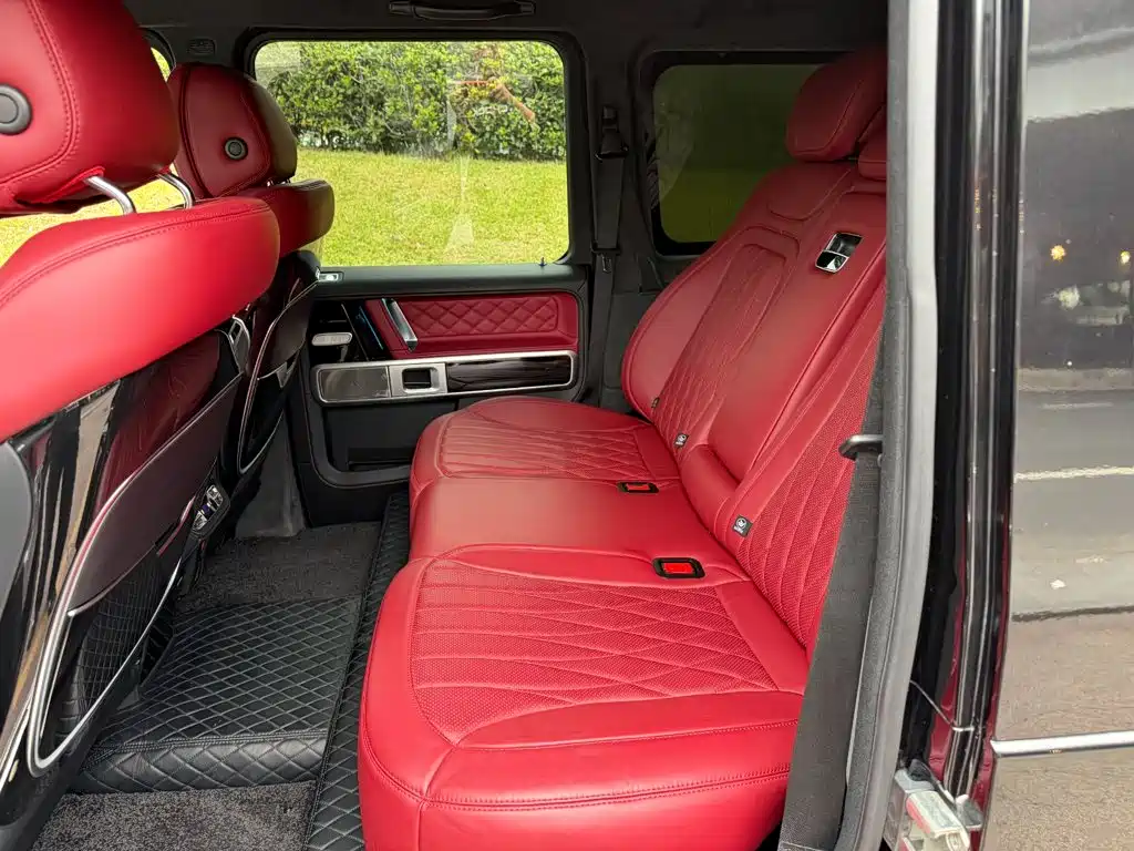 Mercedes-Benz G-Class — миниатюра 12