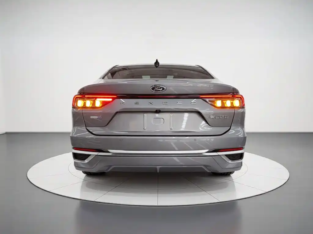 Ford Mondeo 2022 EcoBoost 245 Luxury