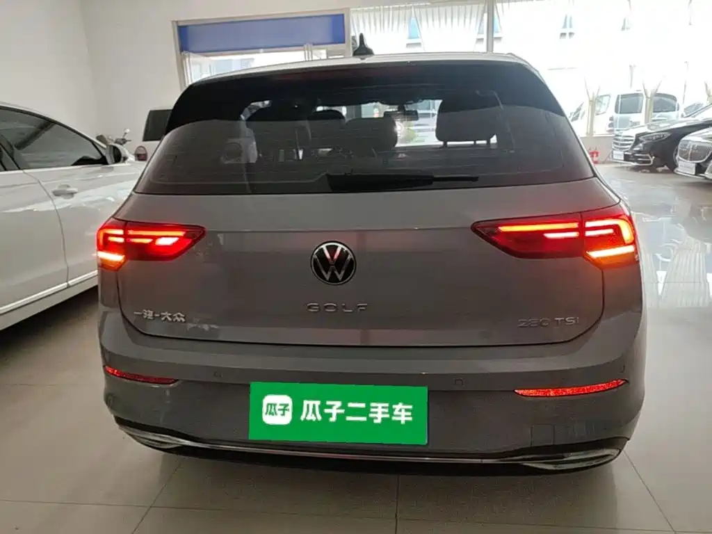 Volkswagen Golf — миниатюра 6