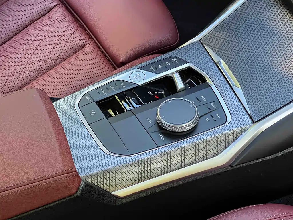 BMW 3 Series — миниатюра 19