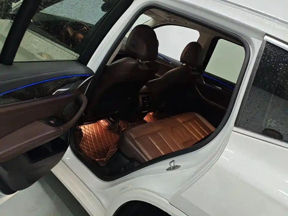 BMW X3 — миниатюра 6