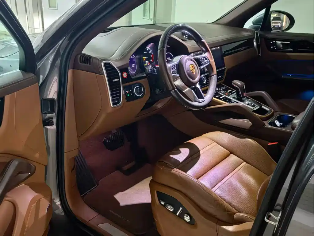 Porsche Cayenne Hybrid — миниатюра 3