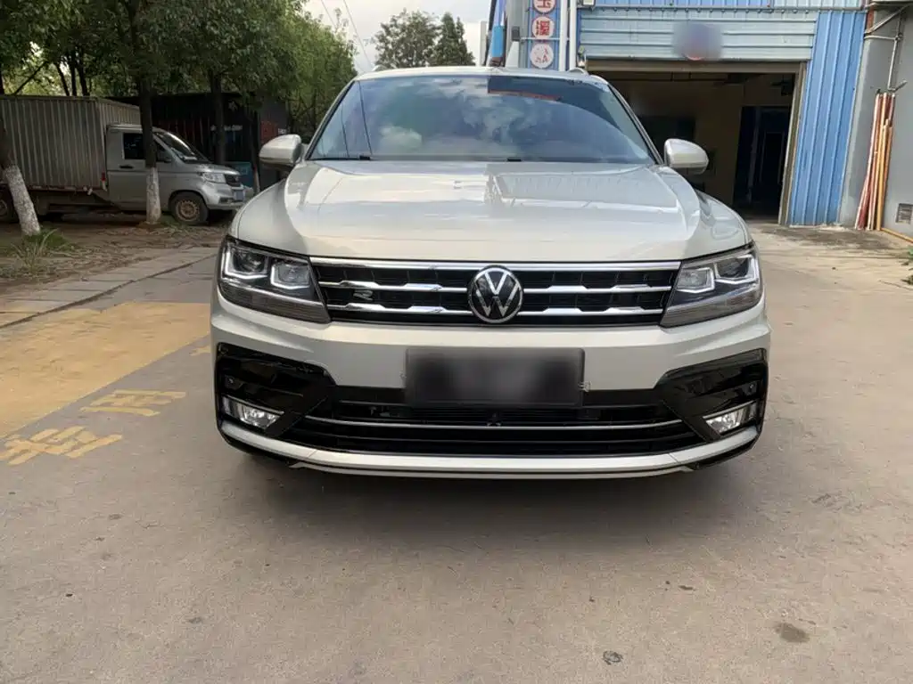 Volkswagen Tiguan L — миниатюра 13