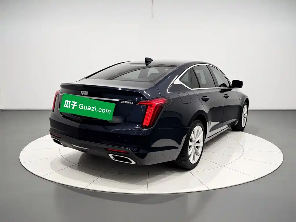 Cadillac CT5 2023 28T