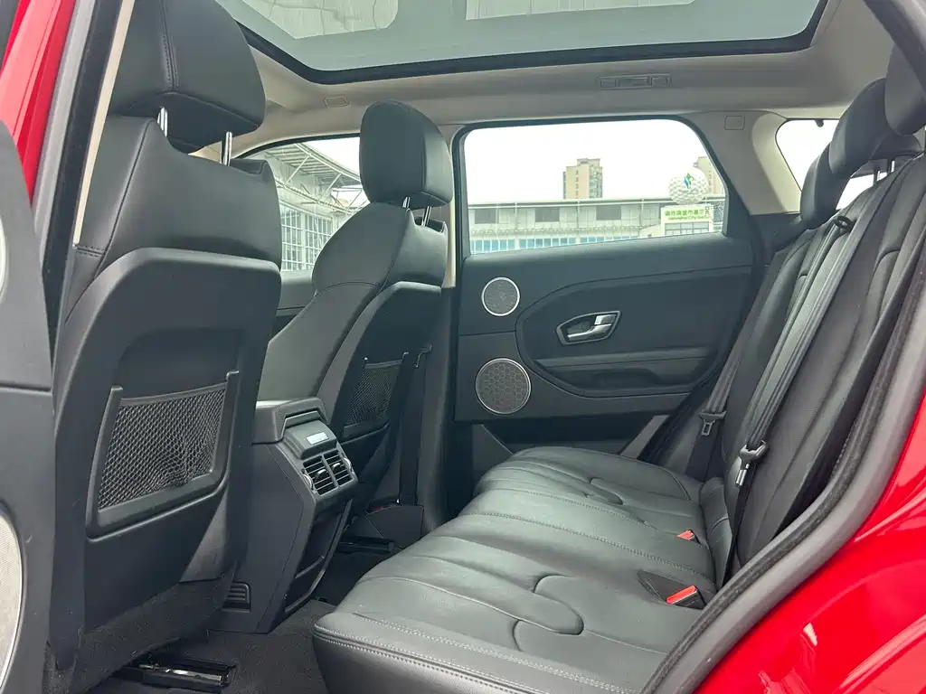 Land Rover Evoque — миниатюра 11
