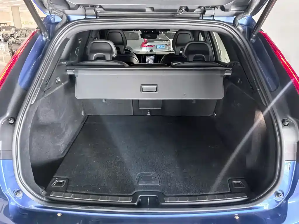 Volvo XC60 — миниатюра 9