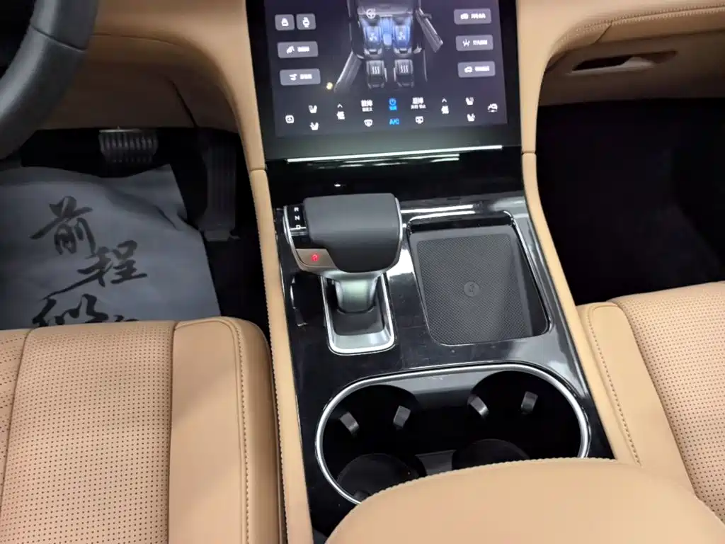 Li Auto Li ONE — миниатюра 14