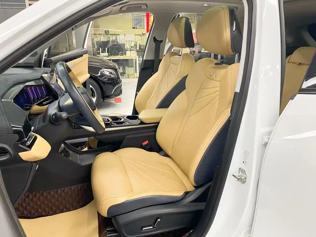 Geely Boyue L — миниатюра 13