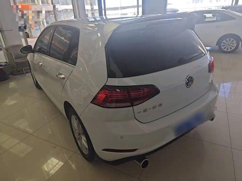 Volkswagen Golf 2018 1.6L AT Comfort