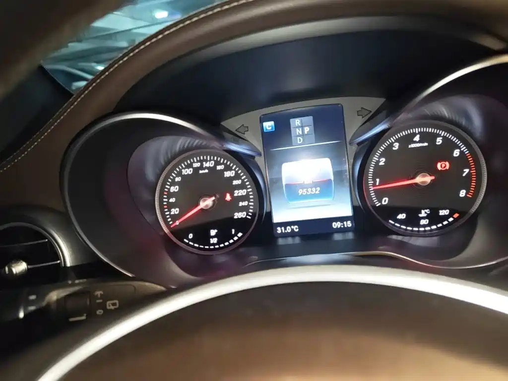 Mercedes-Benz GLC — миниатюра 12
