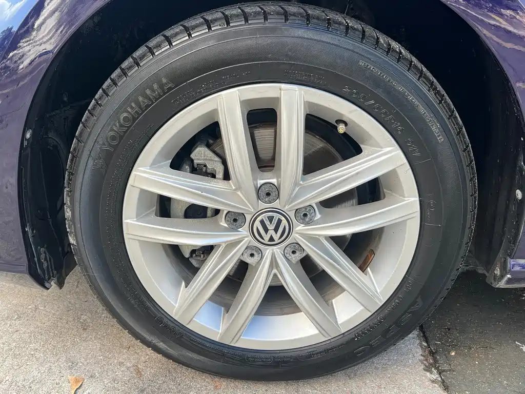 Volkswagen Golf — миниатюра 15