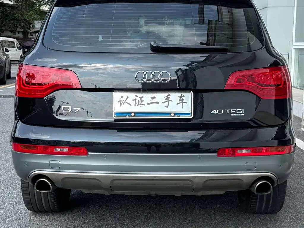 Audi Q7 — миниатюра 25
