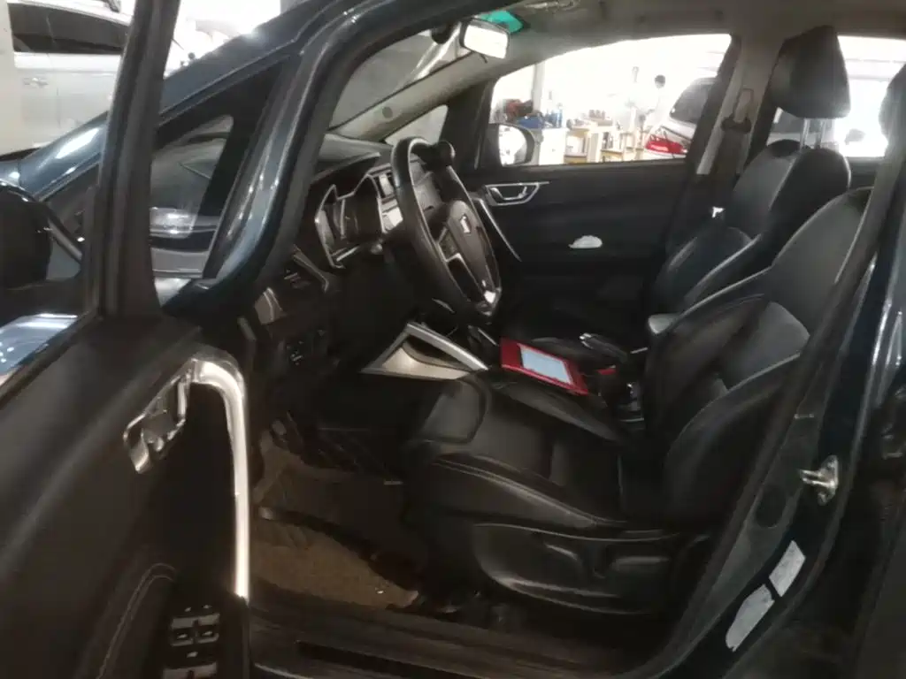 Geely Vision X3 — миниатюра 15