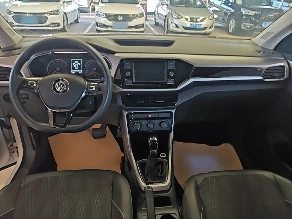 Volkswagen T-Cross — миниатюра 10
