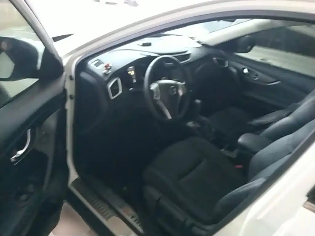 Nissan X-Trail — миниатюра 15