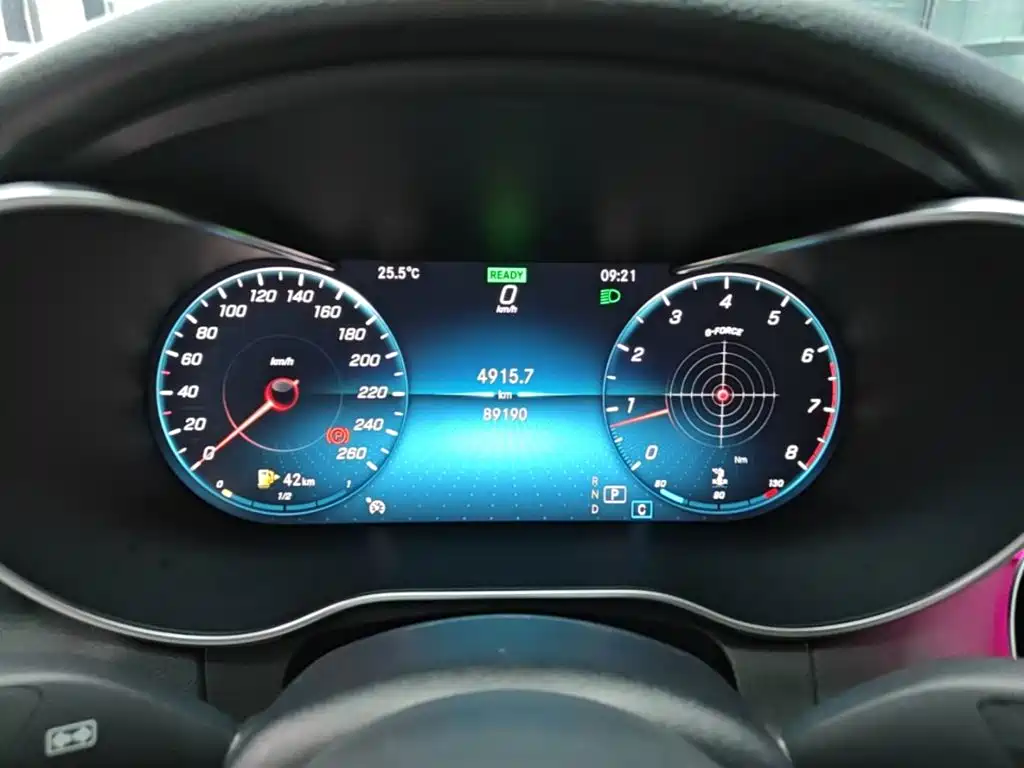 Mercedes-Benz C-Class (Import) — миниатюра 12
