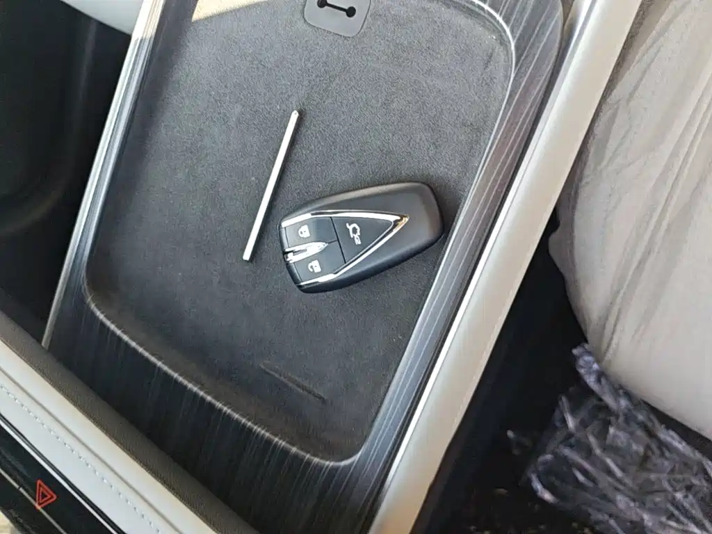 Changan CS55PLUS PHEV — миниатюра 9
