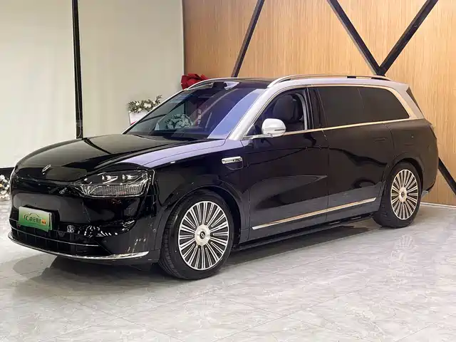 HONGMENG ZHIXING ASK THE WORLD M9 2025