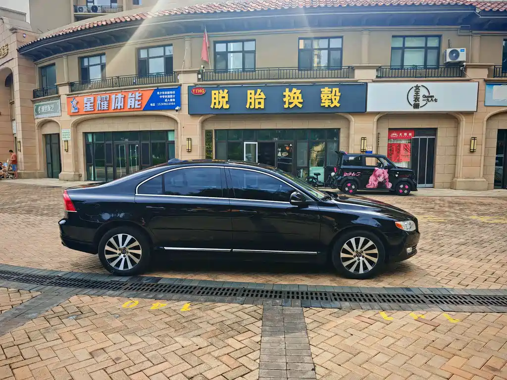 Volvo S80L — миниатюра 11