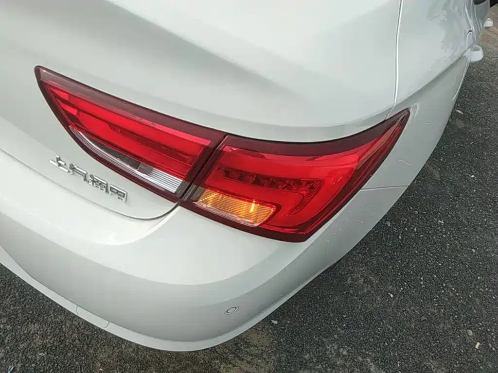 Buick Verano — миниатюра 8