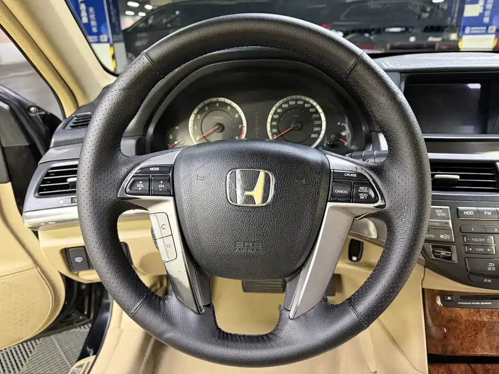 Honda Accord — миниатюра 36