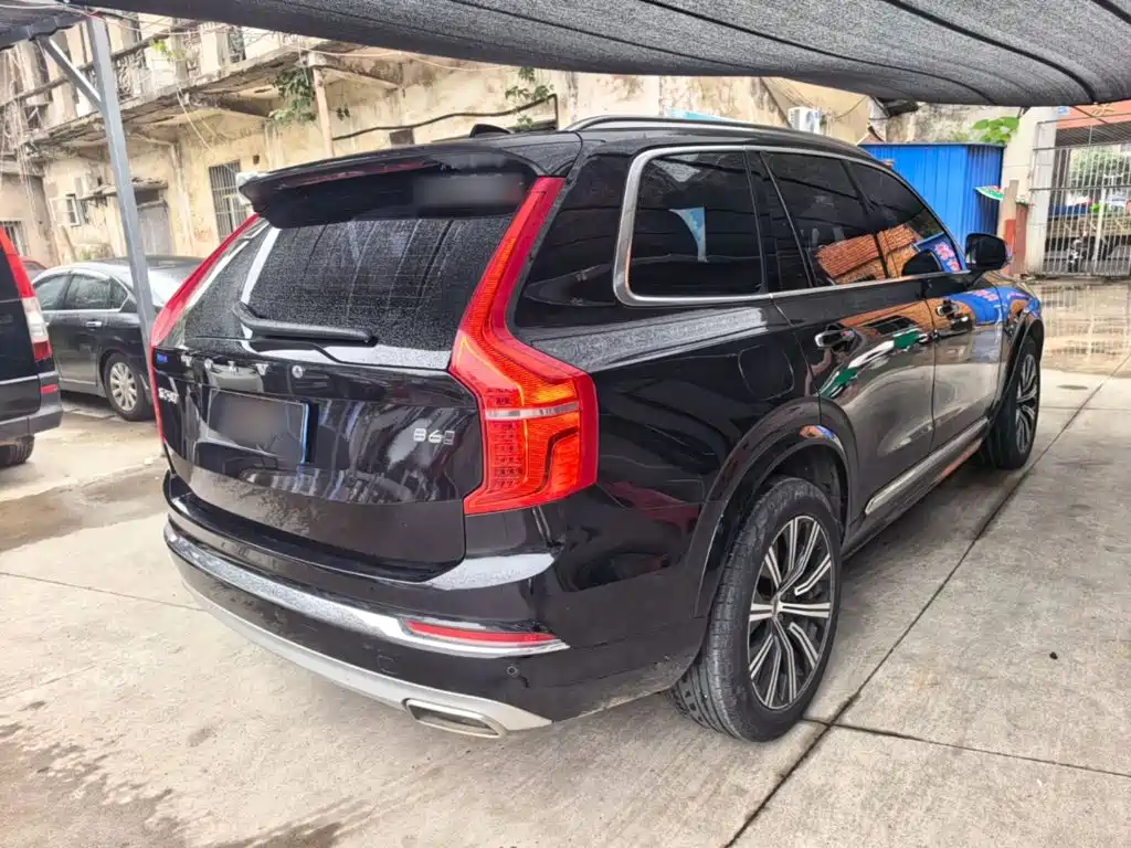 Volvo XC90 2021 B6 Luxury 7 мест