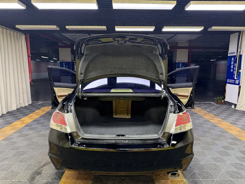 Honda Accord — миниатюра 21