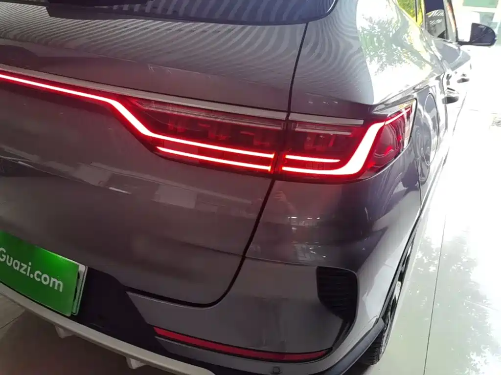 BYD PLUS New Energy — миниатюра 8